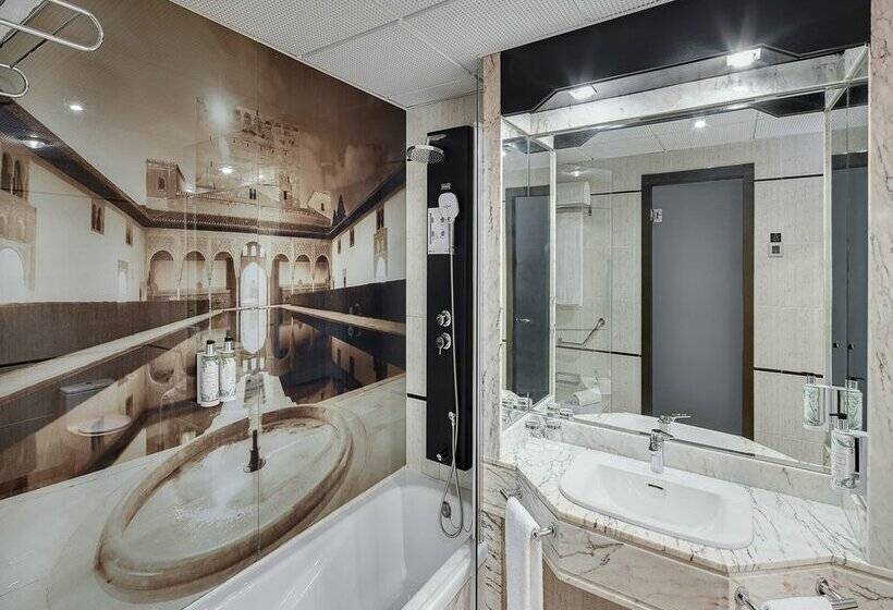 Gran Hotel Luna de Granada