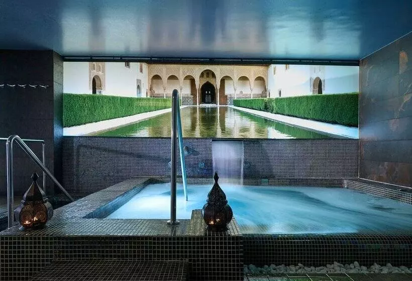 Gran Hotel Luna de Granada