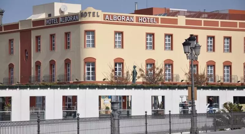 ホテル Crisol Chiclana