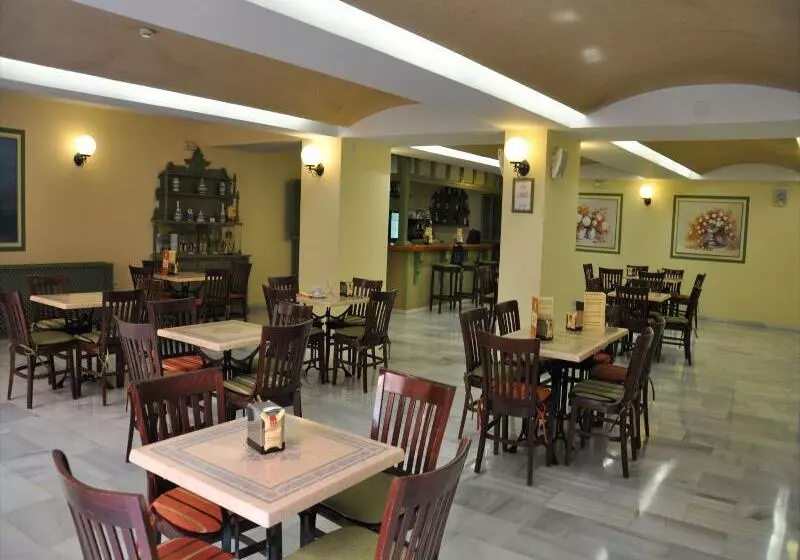 ホテル Crisol Chiclana