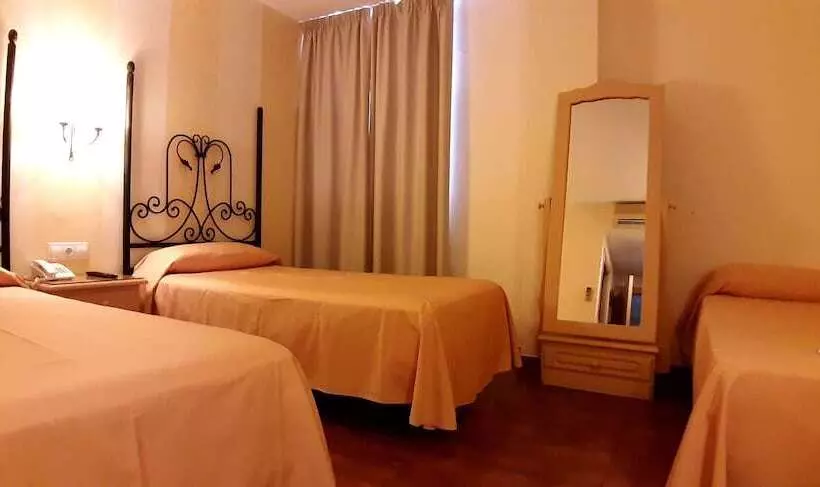 ホテル Crisol Chiclana