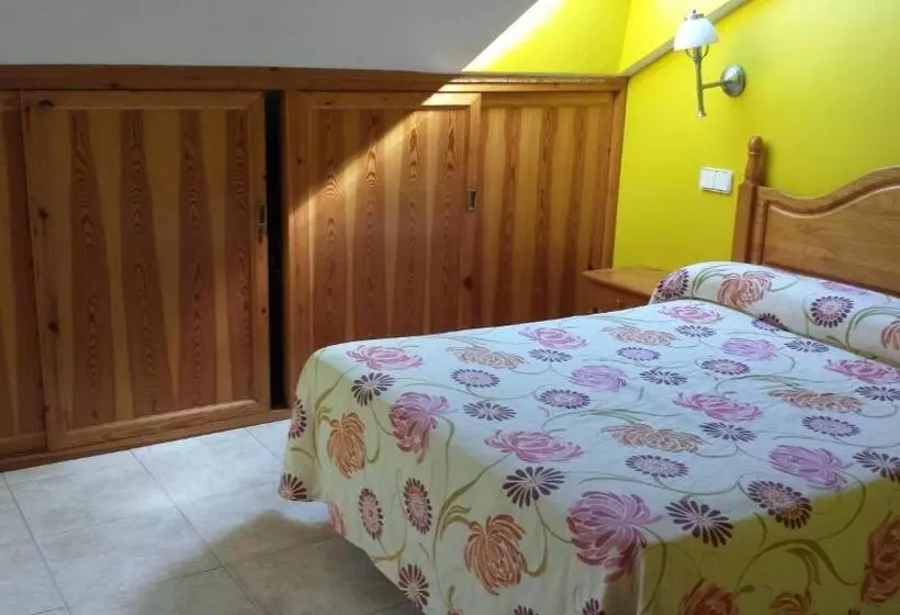 בית מלון כפרי Campomar