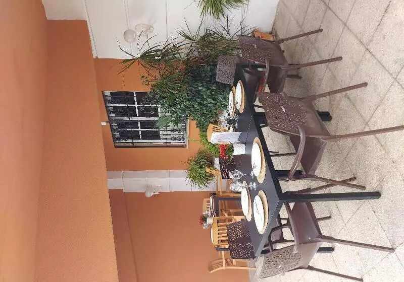 ホテル Don Gonzalo