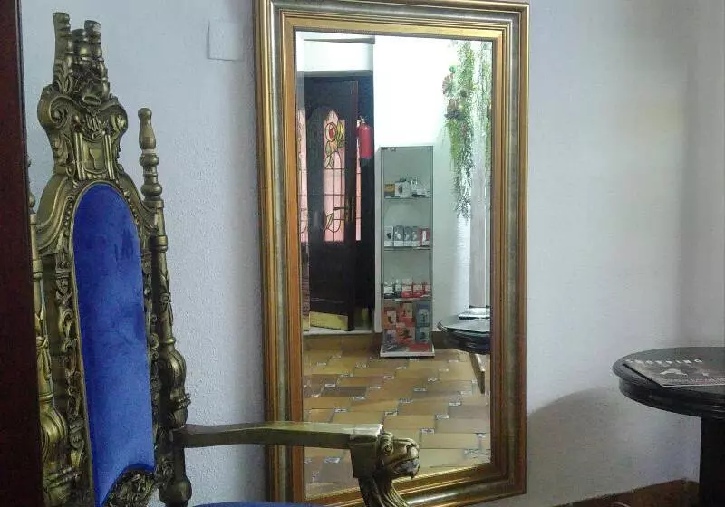 ホテル Don Gonzalo