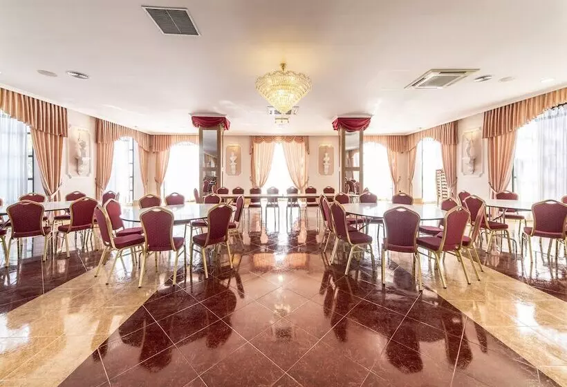 酒店 El Prado By Vivere Stays