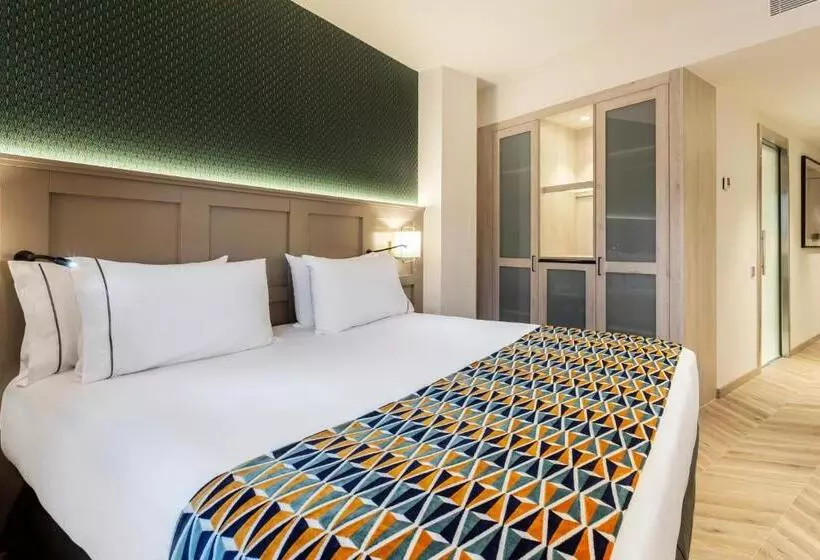 호텔 Eurostars Puerta Real