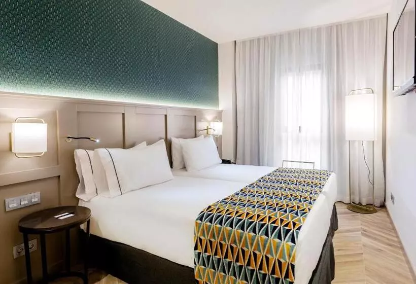 호텔 Eurostars Puerta Real