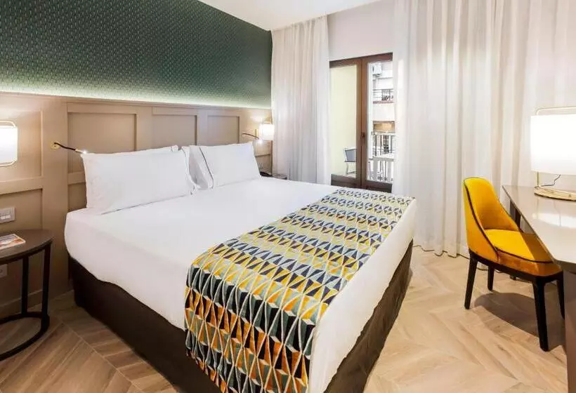 호텔 Eurostars Puerta Real