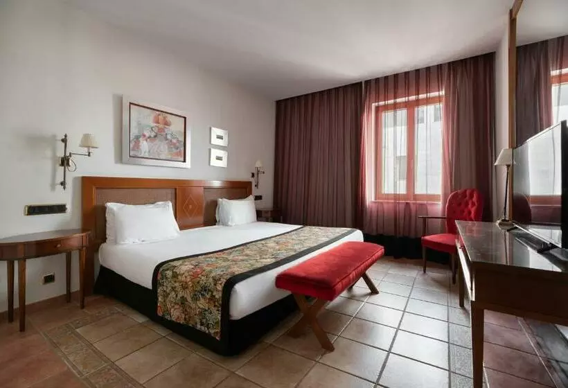 فندق Exe Alfonso Viii