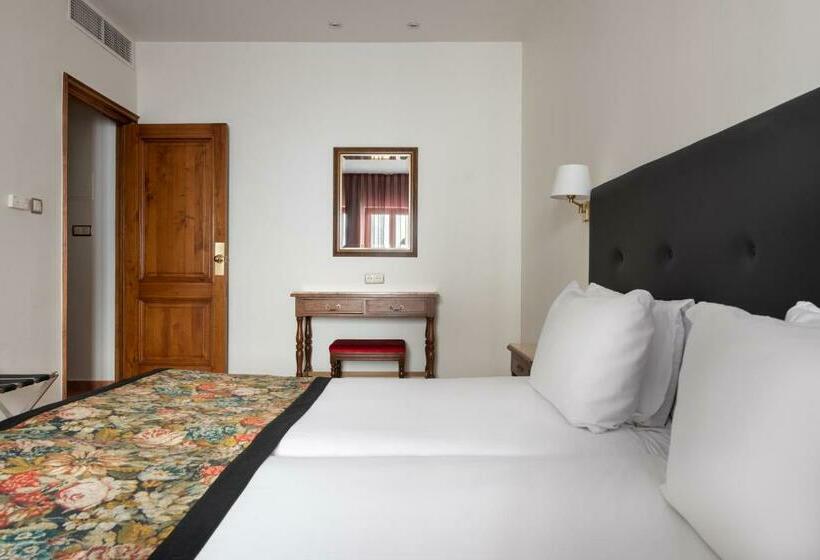 호텔 Exe Alfonso Viii