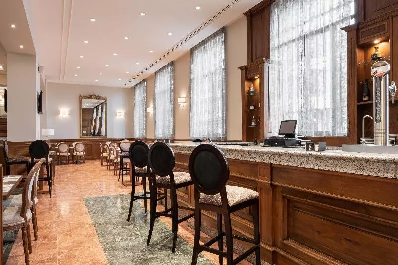 فندق Exe Alfonso Viii