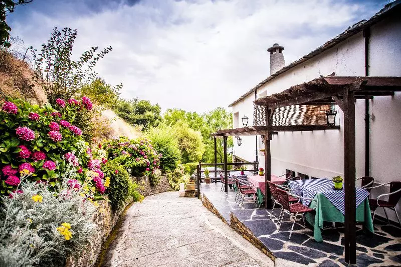 Отель Finca Los Llanos