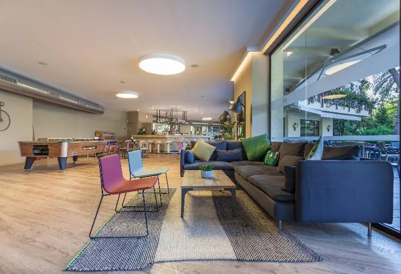 Отель Intelier Orange