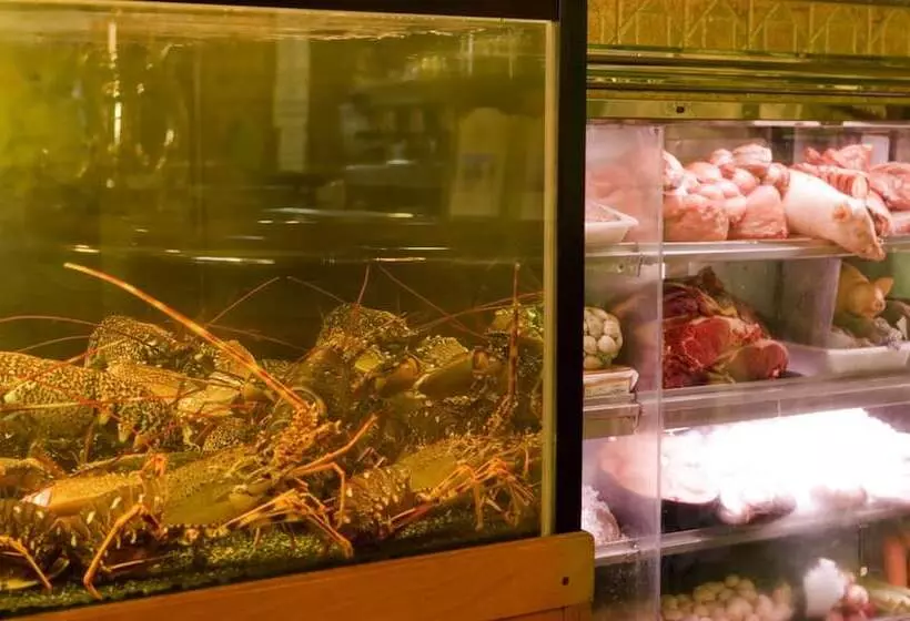 Szálloda La Cueva Park