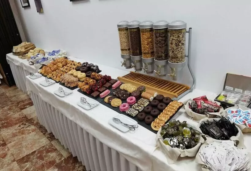 Szálloda La Cueva Park