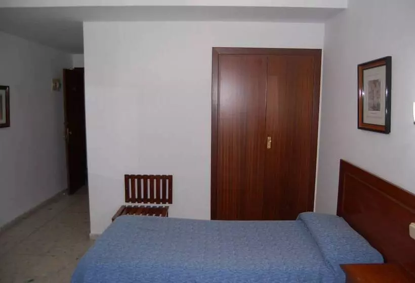 酒店 Marina Victoria