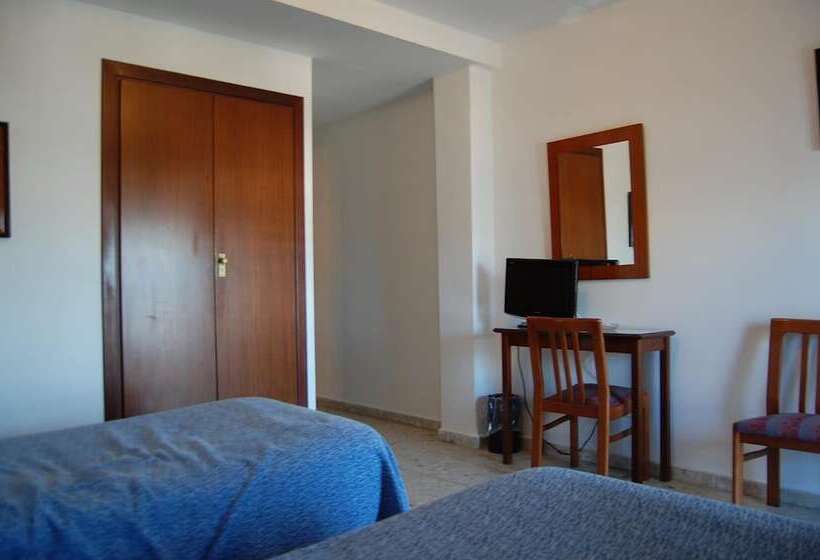 בית מלון כפרי Marina Victoria