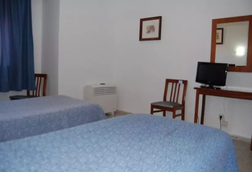 酒店 Marina Victoria