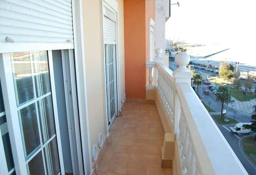 בית מלון כפרי Marina Victoria