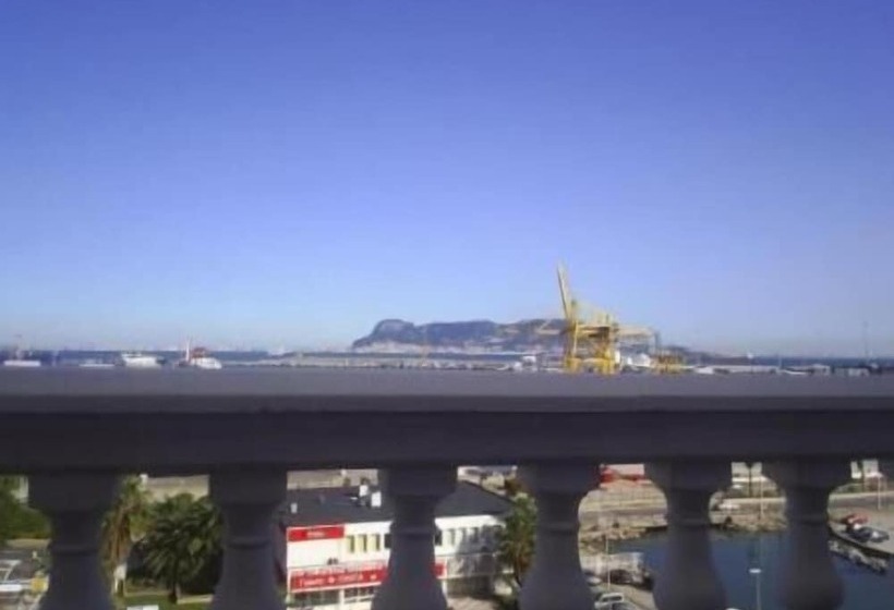 בית מלון כפרי Marina Victoria