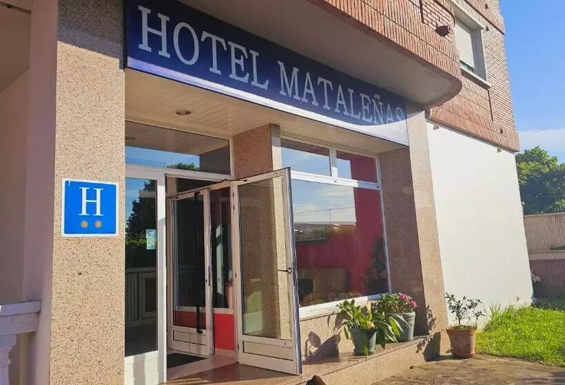 호텔 Mataleñas