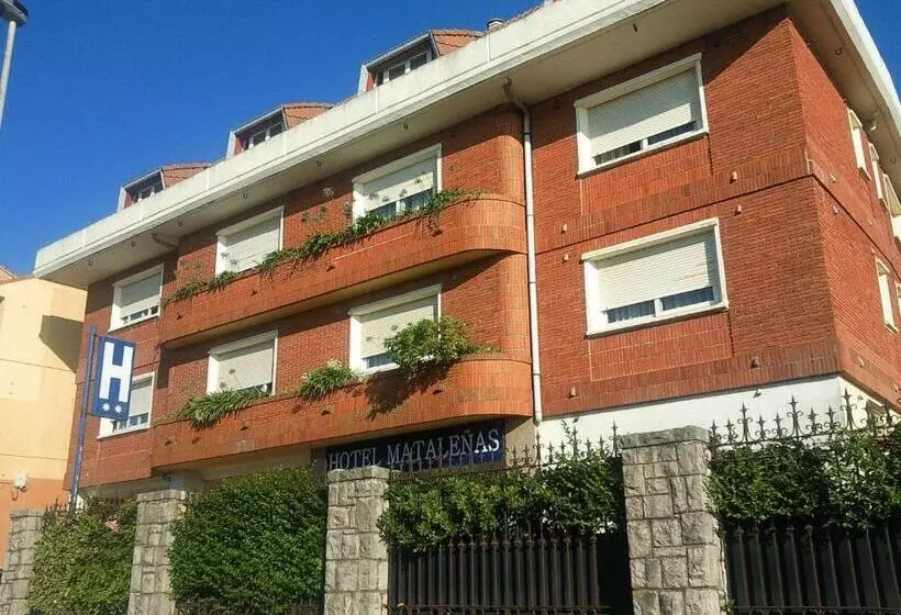 호텔 Mataleñas