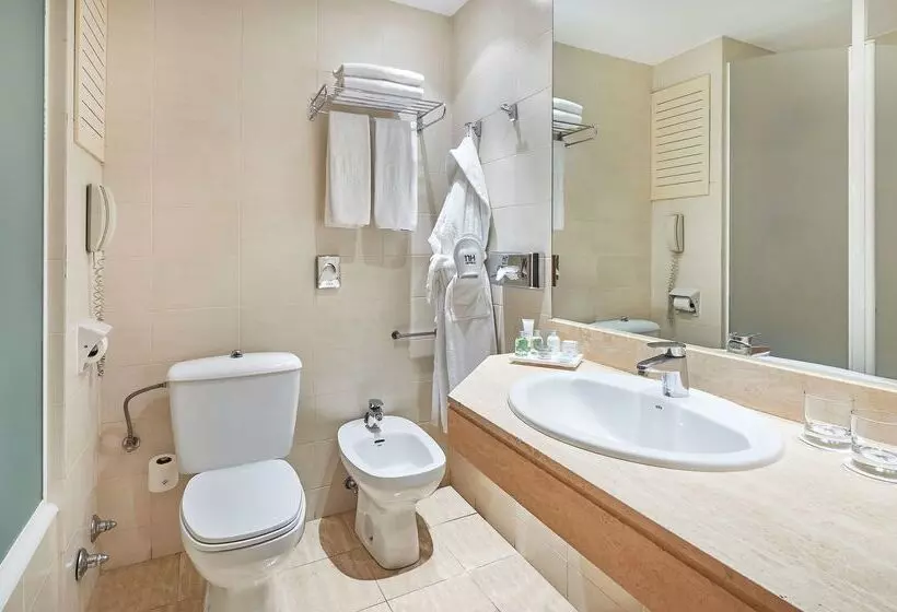 酒店 NH Castellon Mindoro