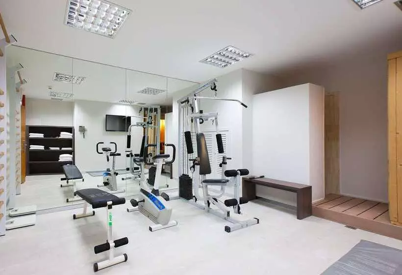 酒店 NH Castellon Mindoro