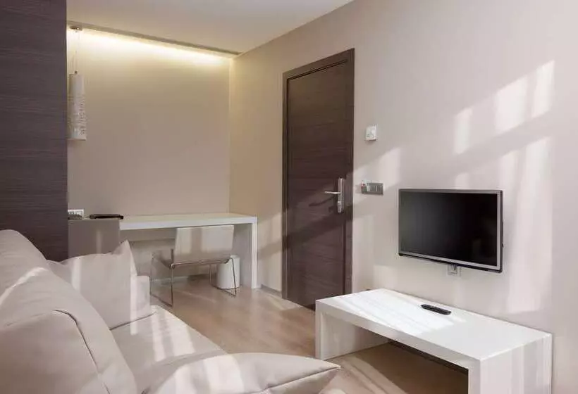 酒店 NH Castellon Mindoro