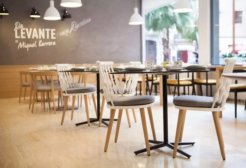 酒店 NH Castellon Mindoro