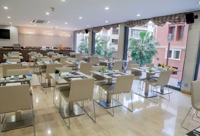 酒店 NH Castellon Mindoro