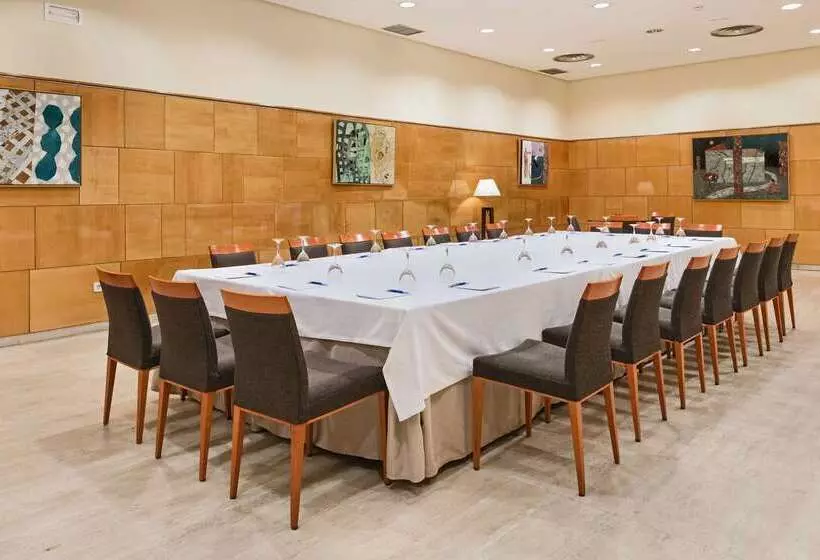 فندق NH Ciudad Real