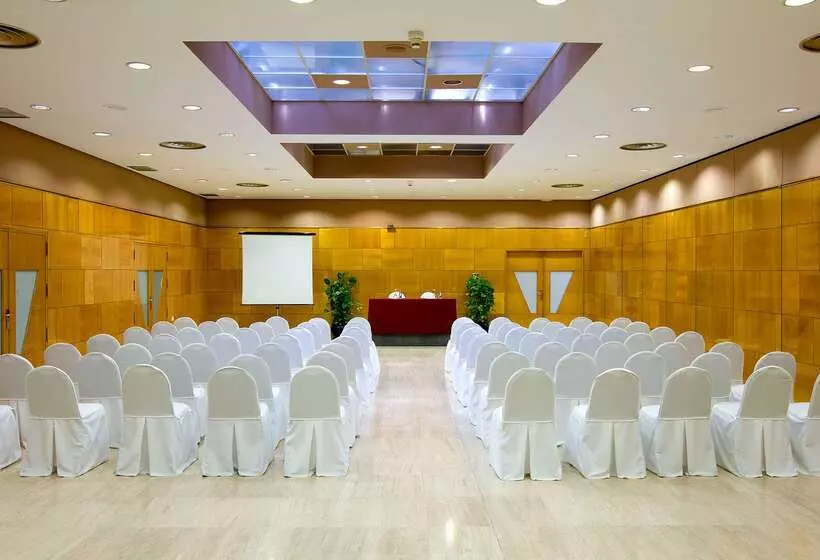 فندق NH Ciudad Real