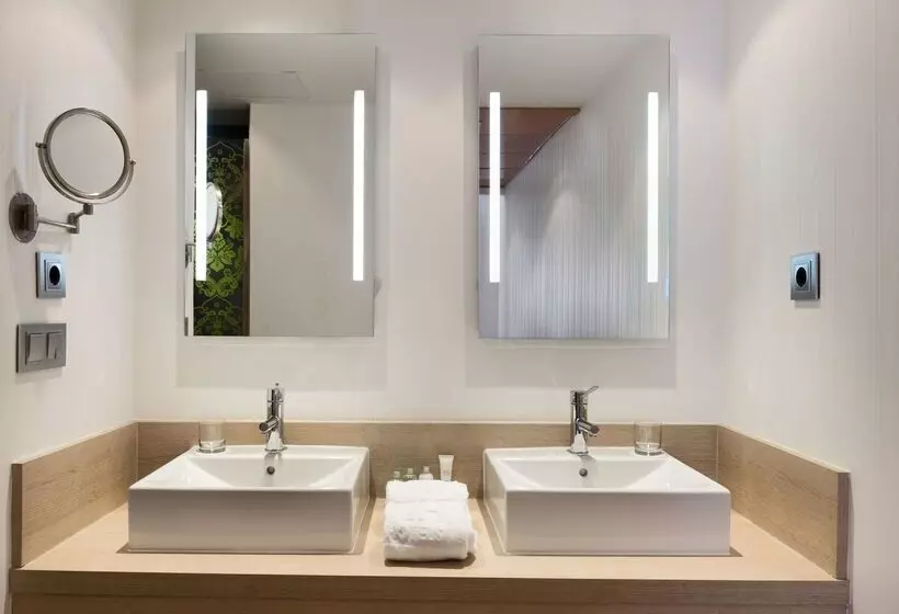 فندق NH Ciudad Real