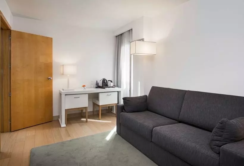 فندق NH Ciudad Real