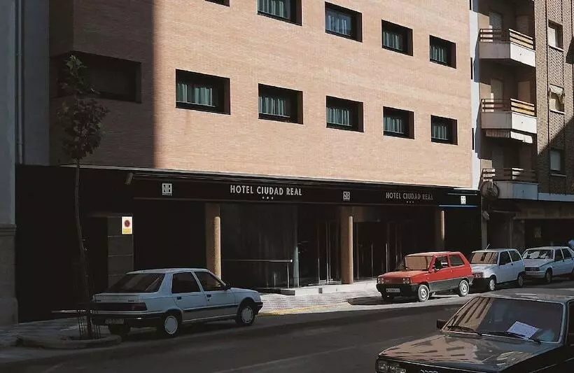 فندق NH Ciudad Real