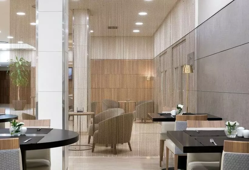 فندق NH Ciudad Real