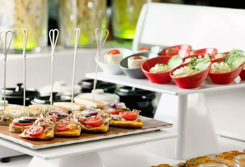 Otel NH Collection Victoria