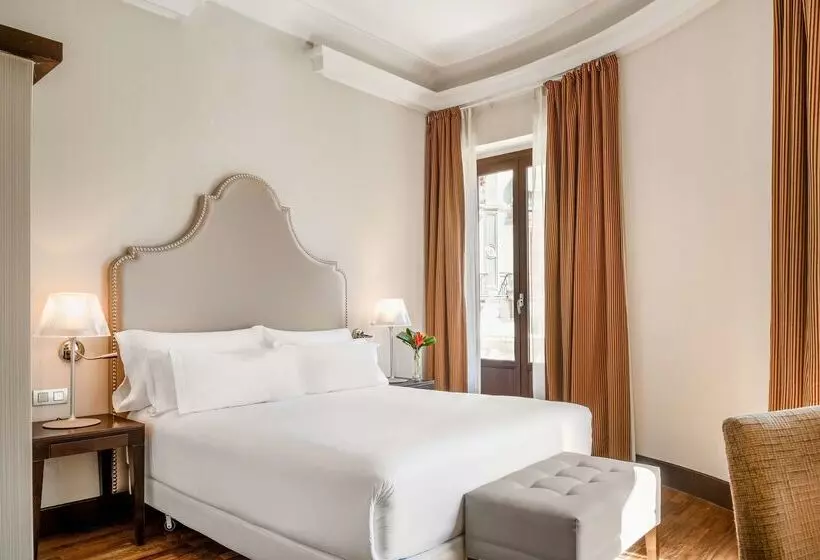 Otel NH Collection Victoria