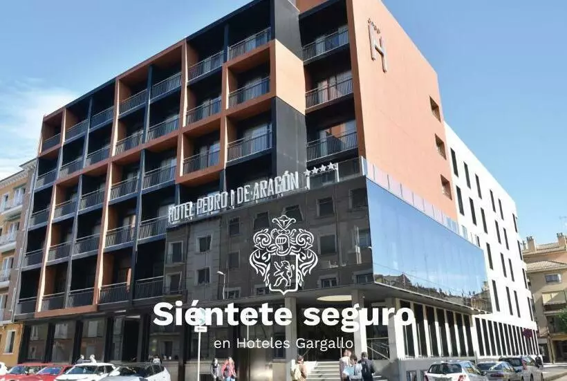 فندق Pedro I De Aragon 4 Estrellas Superior