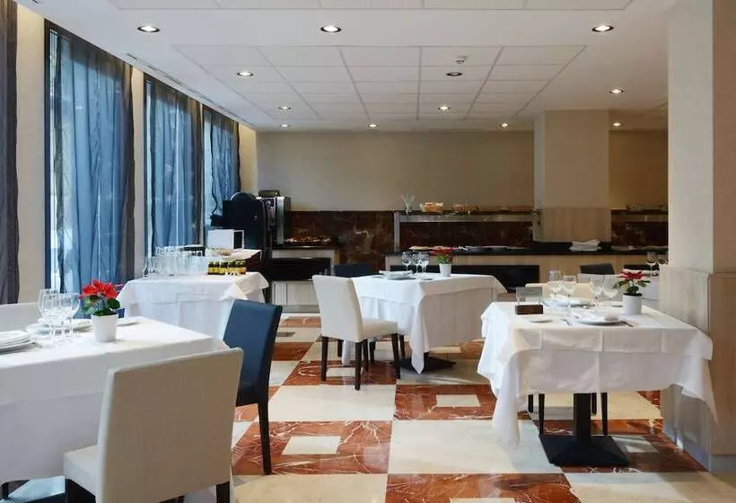 فندق Pedro I De Aragon 4 Estrellas Superior