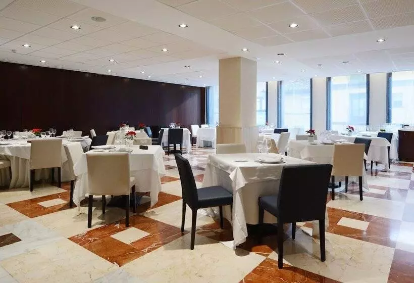 فندق Pedro I De Aragon 4 Estrellas Superior