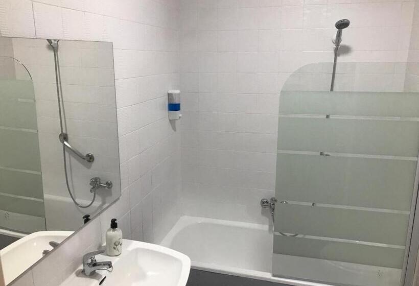 هتل Playa San Cristóbal