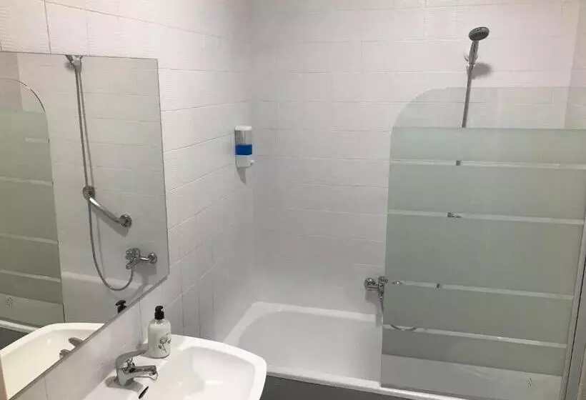 فندق Playa San Cristóbal