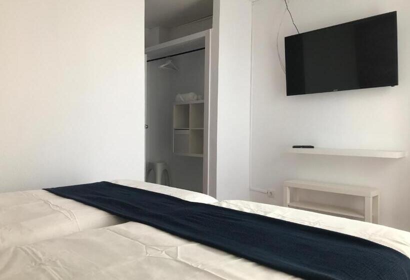 هتل Playa San Cristóbal