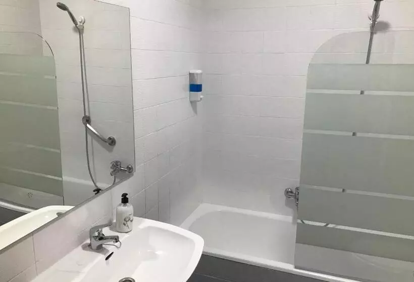 فندق Playa San Cristóbal