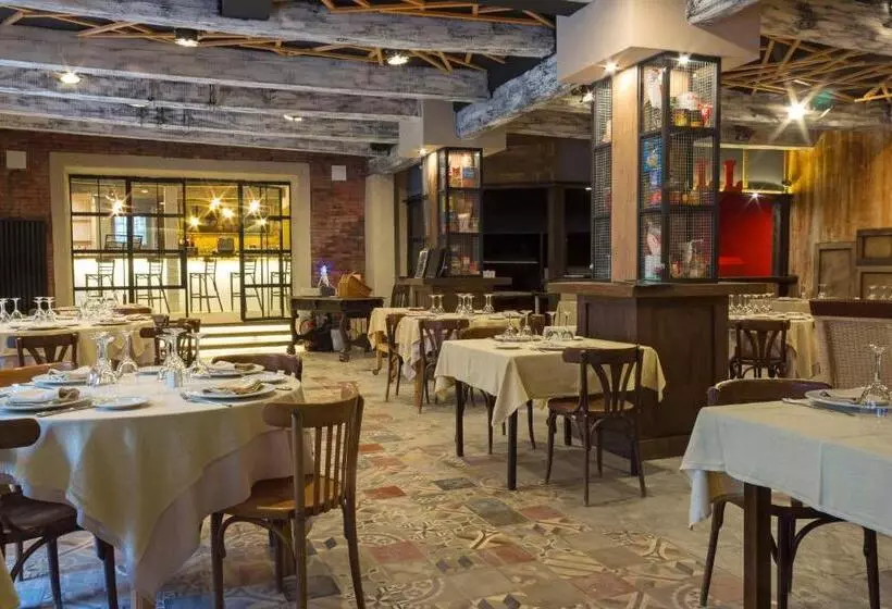 בית מלון כפרי Cueva Del Fraile