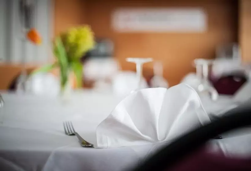 בית מלון כפרי Unzaga Plaza