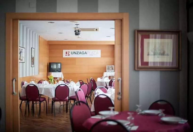 בית מלון כפרי Unzaga Plaza