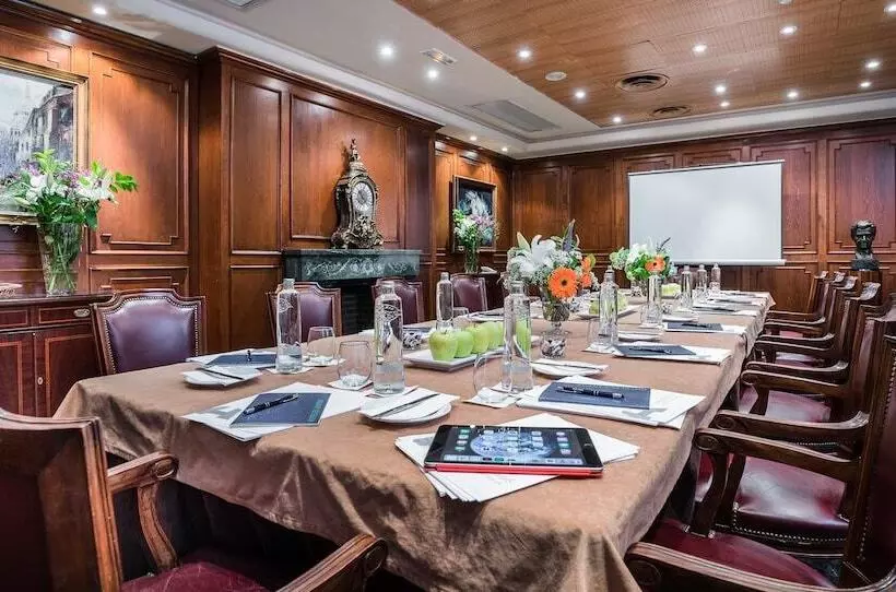 Hotel Agumar